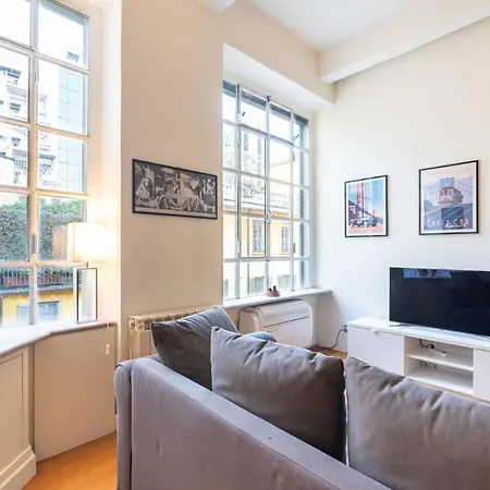 Easylife - Luminoso Bilocale In Zona Garibaldi Apartment Milan