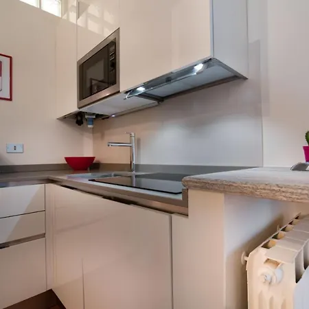 Easylife - Luminoso Bilocale In Zona Garibaldi Apartment *