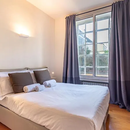 Easylife - Luminoso Bilocale In Zona Garibaldi Apartment *